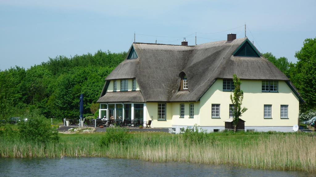 Golfcentrum Schloss Karnitz Ruegen Garz  Buitenkant foto